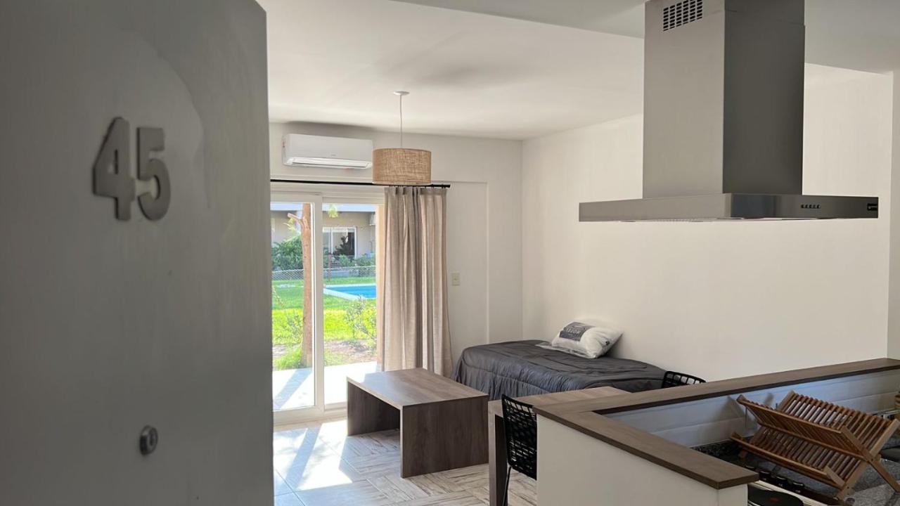 Va Pilar Apartment Luaran gambar